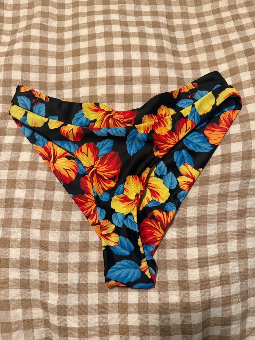 Hibiscus bikini bottoms